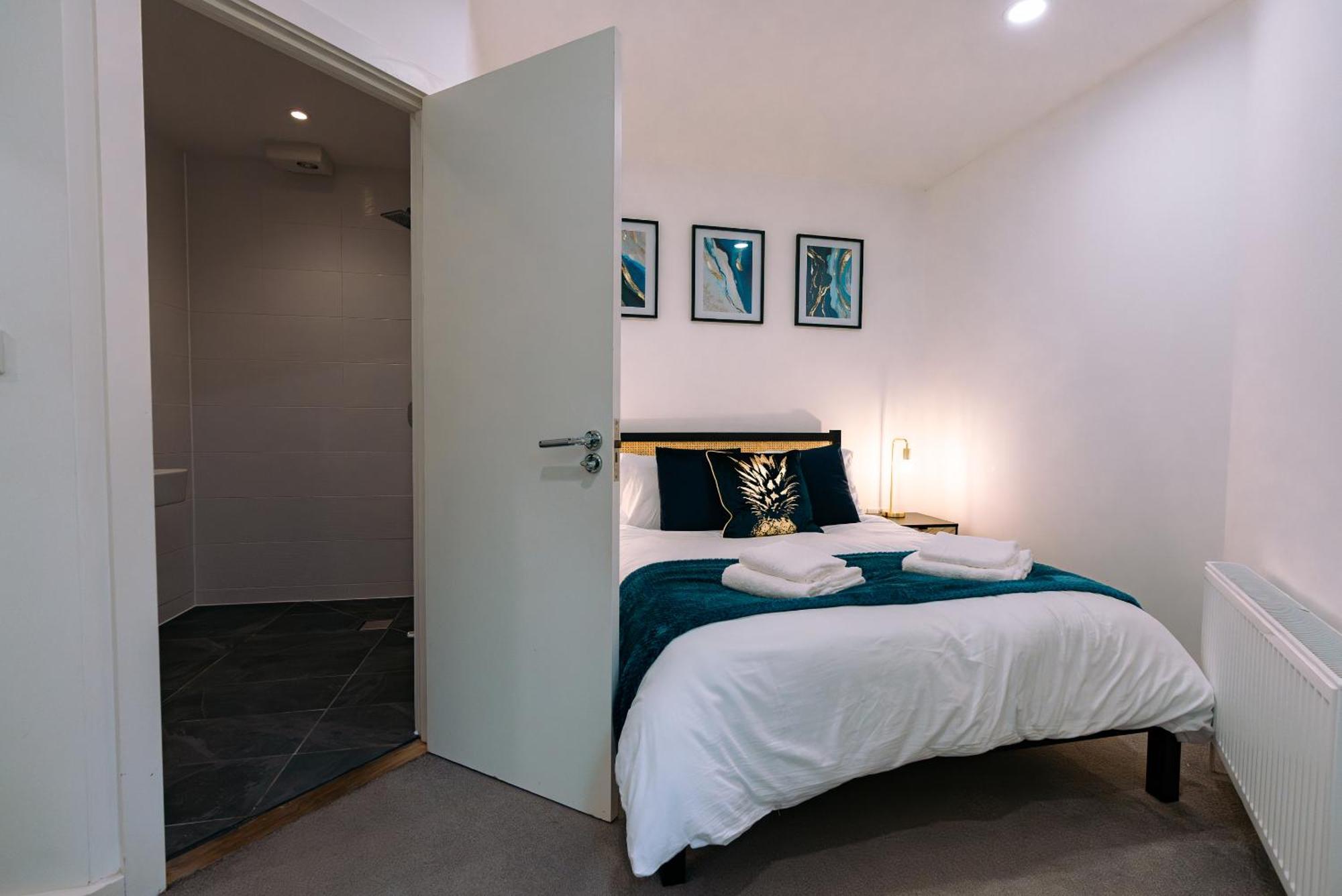 Modern City Centre Apartment إكزيتر المظهر الخارجي الصورة