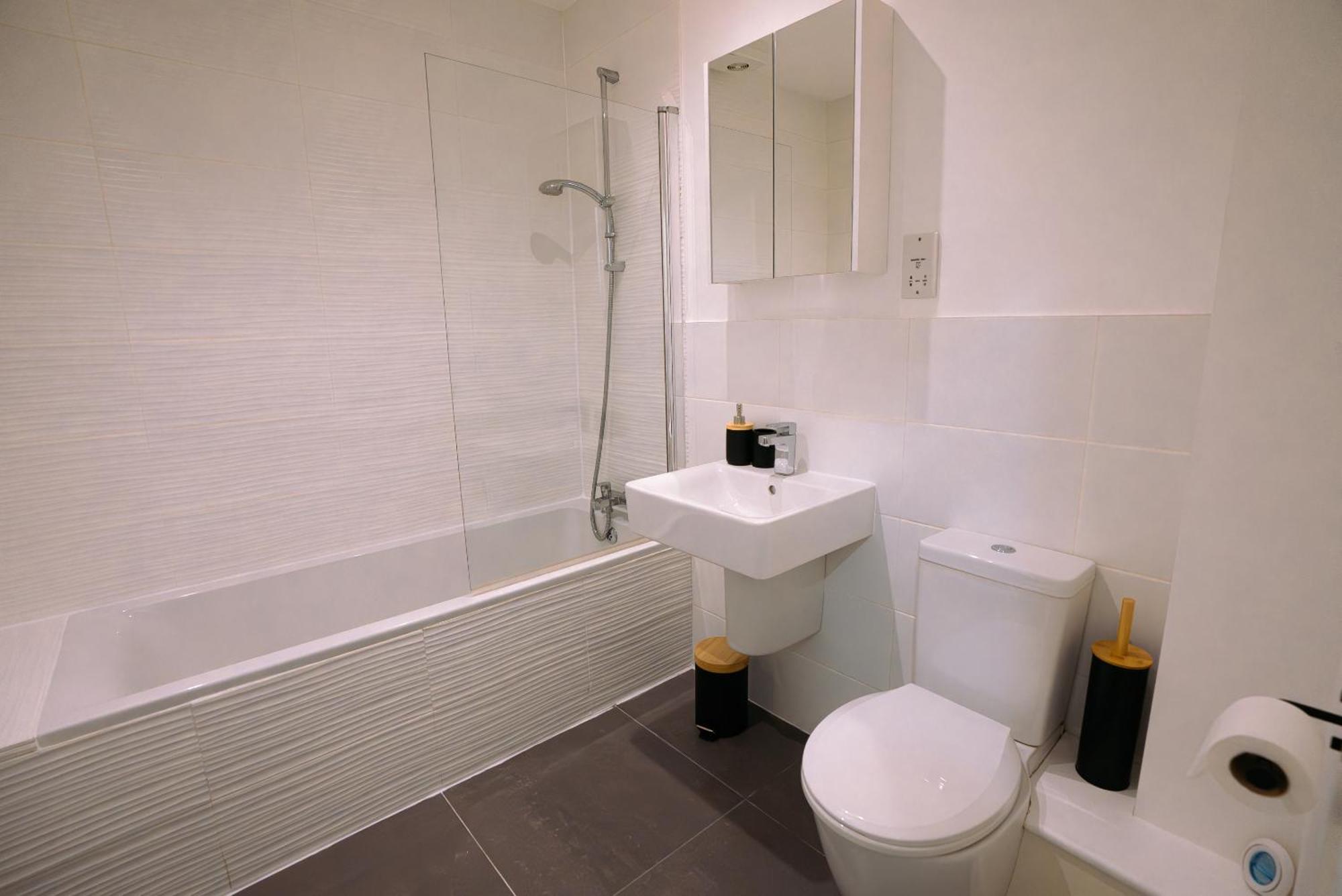 Modern City Centre Apartment إكزيتر المظهر الخارجي الصورة