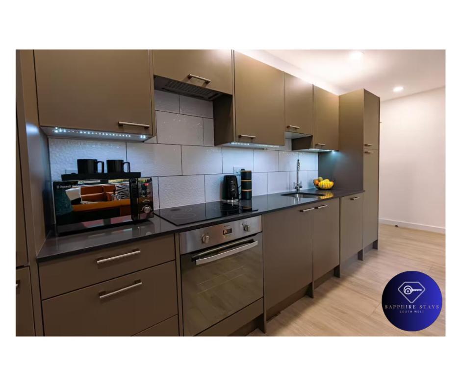 Modern City Centre Apartment إكزيتر المظهر الخارجي الصورة